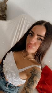 631898430: Chica busca chico en Almería