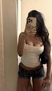 623337396: Chica busca chico en Menorca