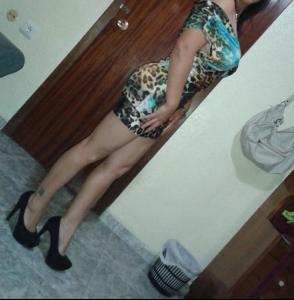 613849470: Chica busca chico en Valencia