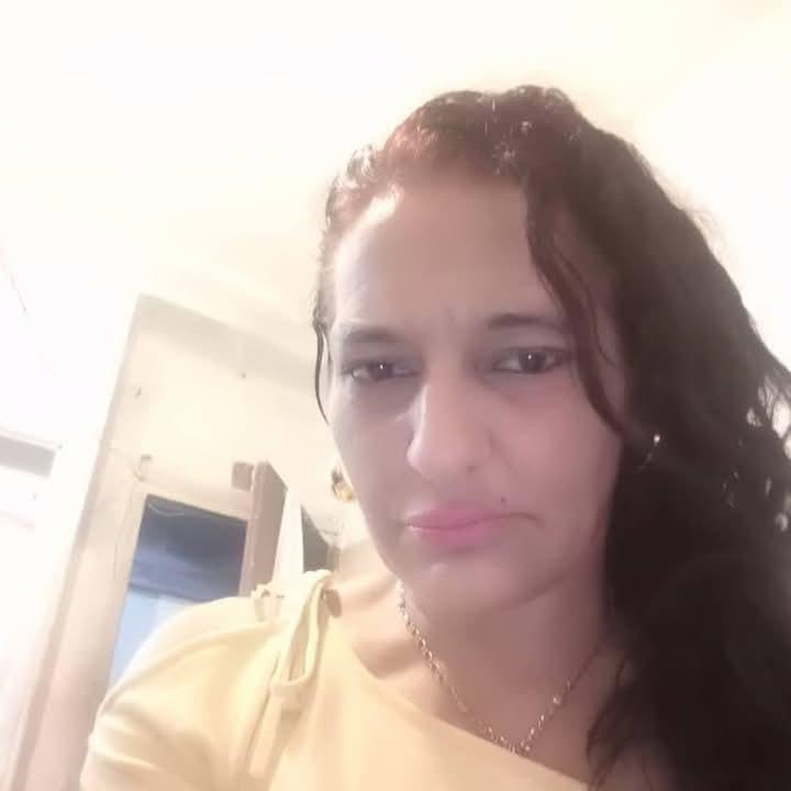 Chica busca chico en Huelva: 