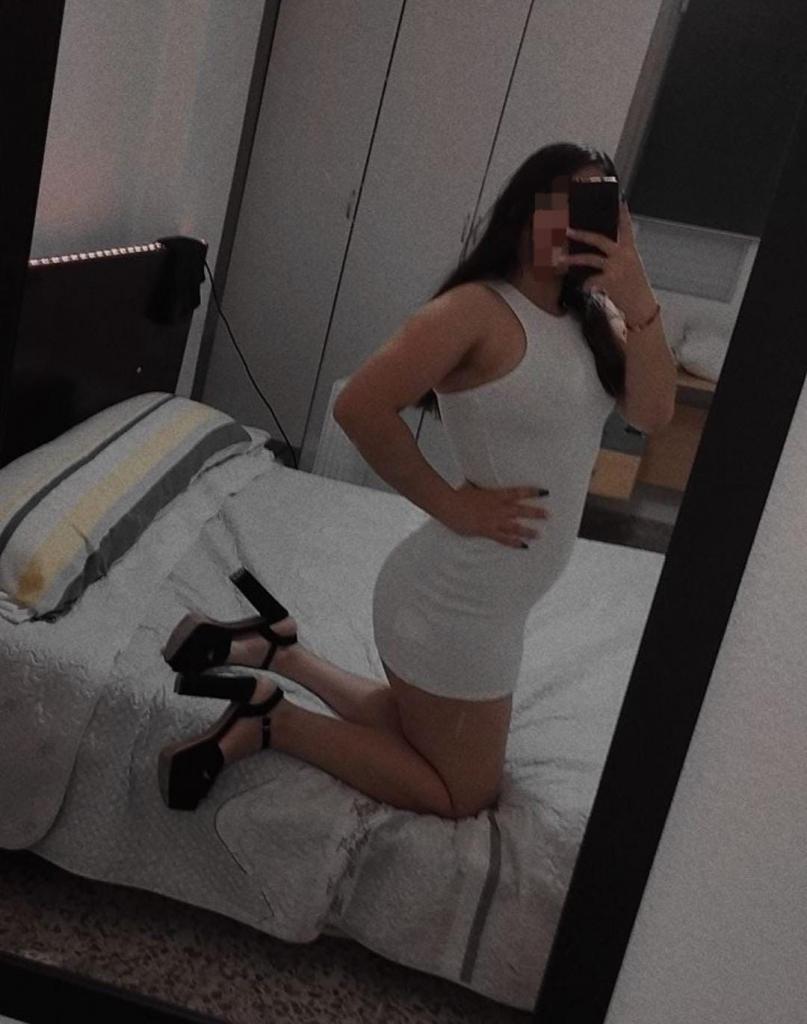 613694614: Chica busca chico en Granada