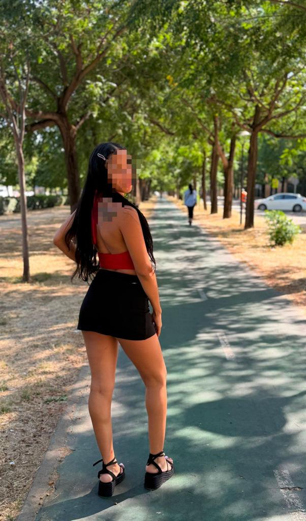 Chica busca chico en Sevilla: 