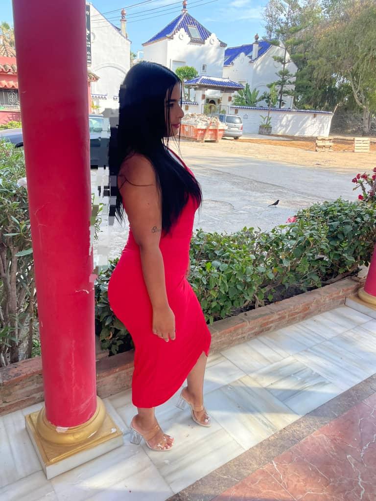 640942699: Chica busca chico en Barcelona