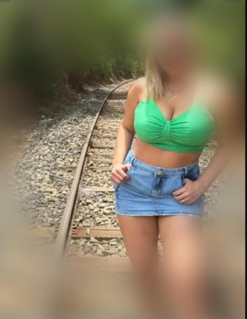 612221027: Chica busca chico en Cáceres