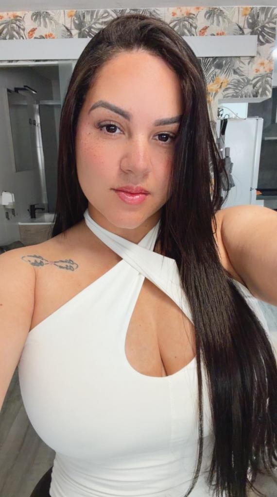 627558028: Chica busca chico en Pontevedra