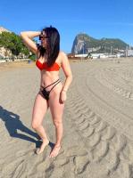 613855673: Chica busca chico en Cádiz