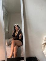666784782: Chica busca chico en Barcelona