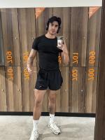 613279905: Chico busca chica en Sevilla