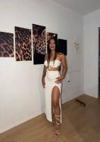 671587455: Chica busca chico en Barcelona