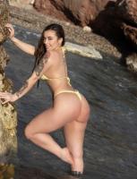 671587481: Chica busca chico en Barcelona