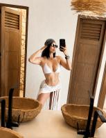 664570310: Chica busca chico en Málaga
