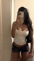 623337396: Chica busca chico en Menorca