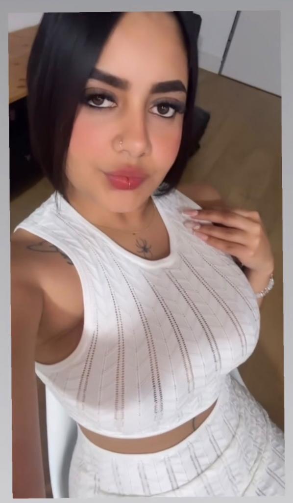 Chica busca chico en Barcelona: 