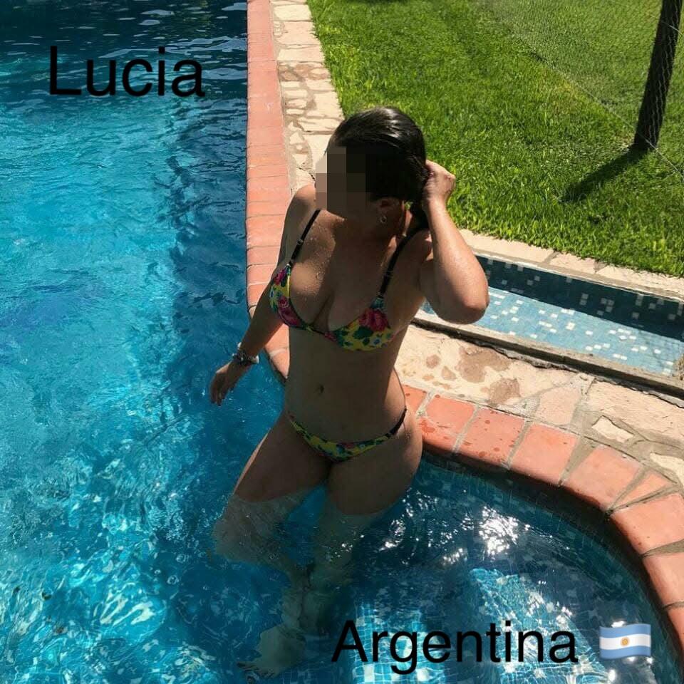 Chica busca chico en Granada: 