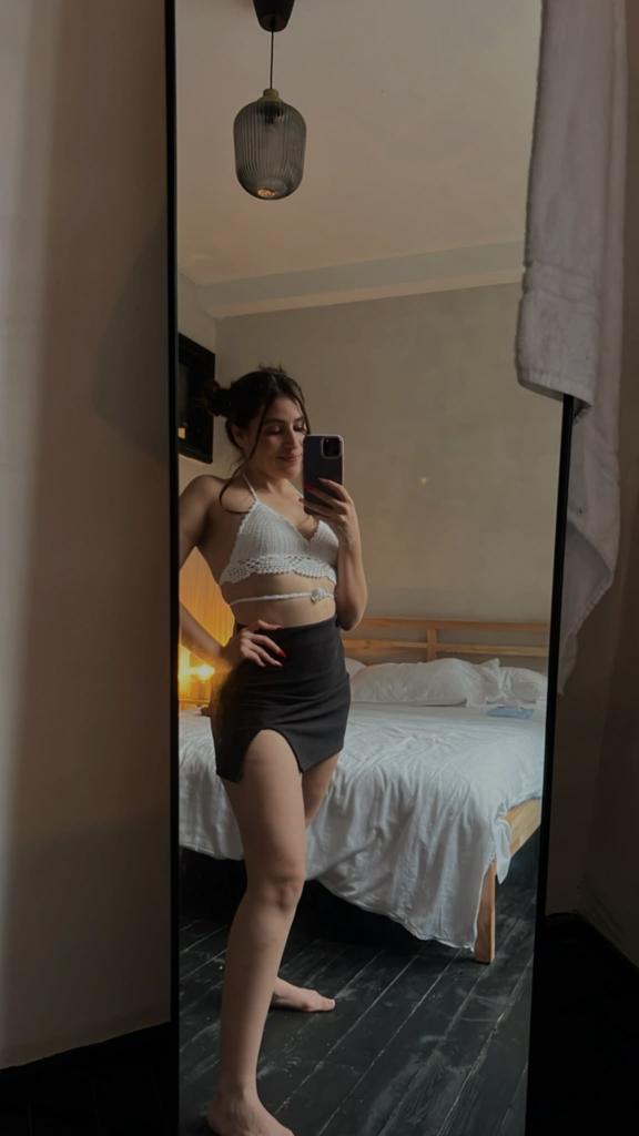 Chica busca chico en Ibiza: 