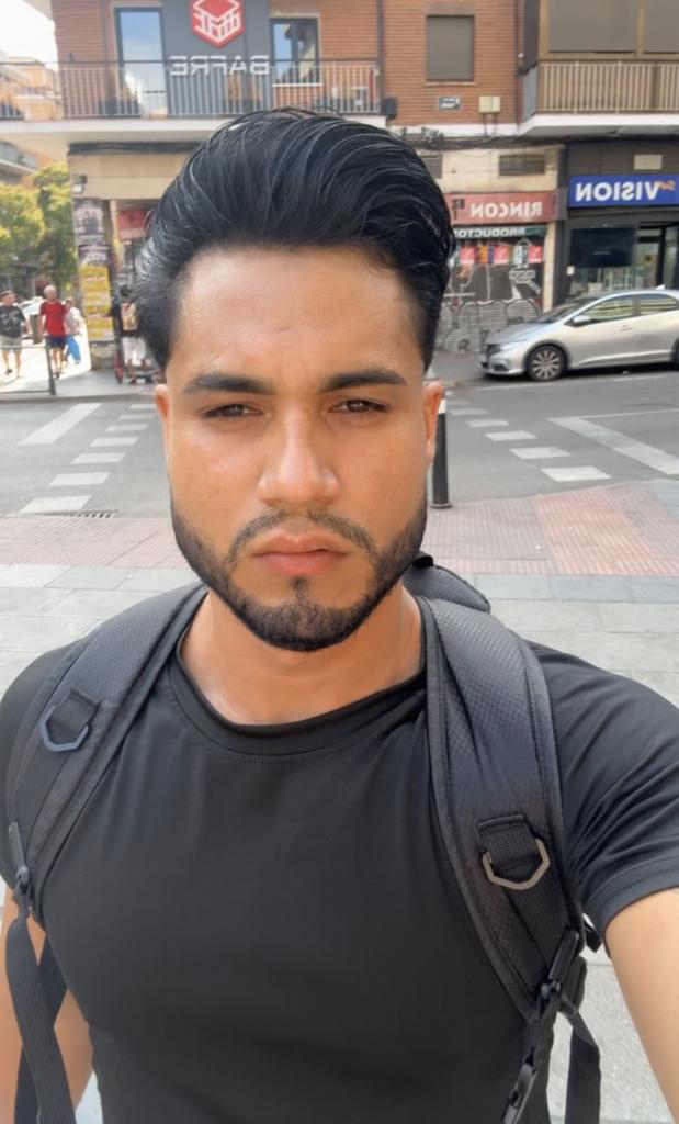 657675283: Chico busca chica en Madrid