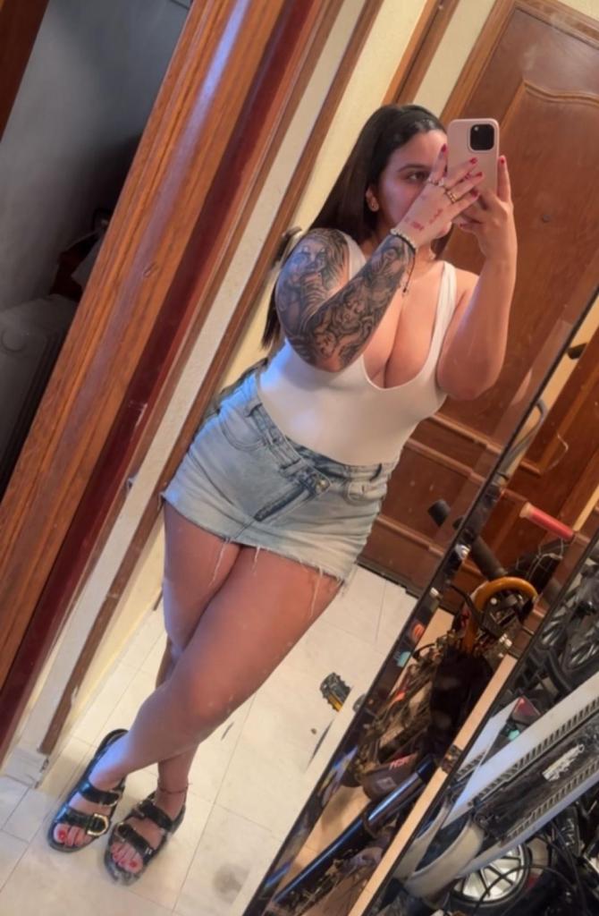 603949359: Chica busca chico en La Coruña