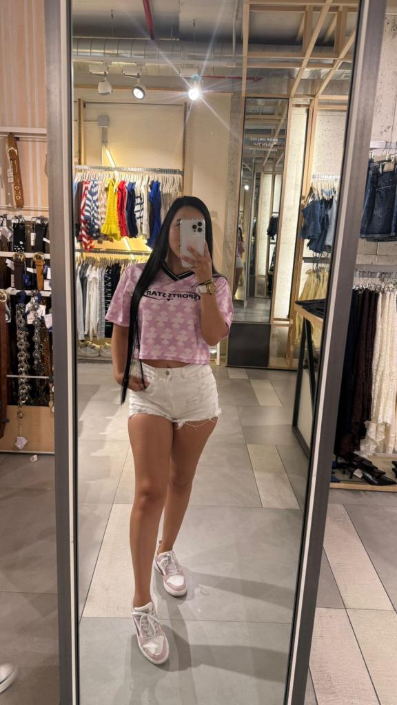 Chica busca chico en Ibiza: 