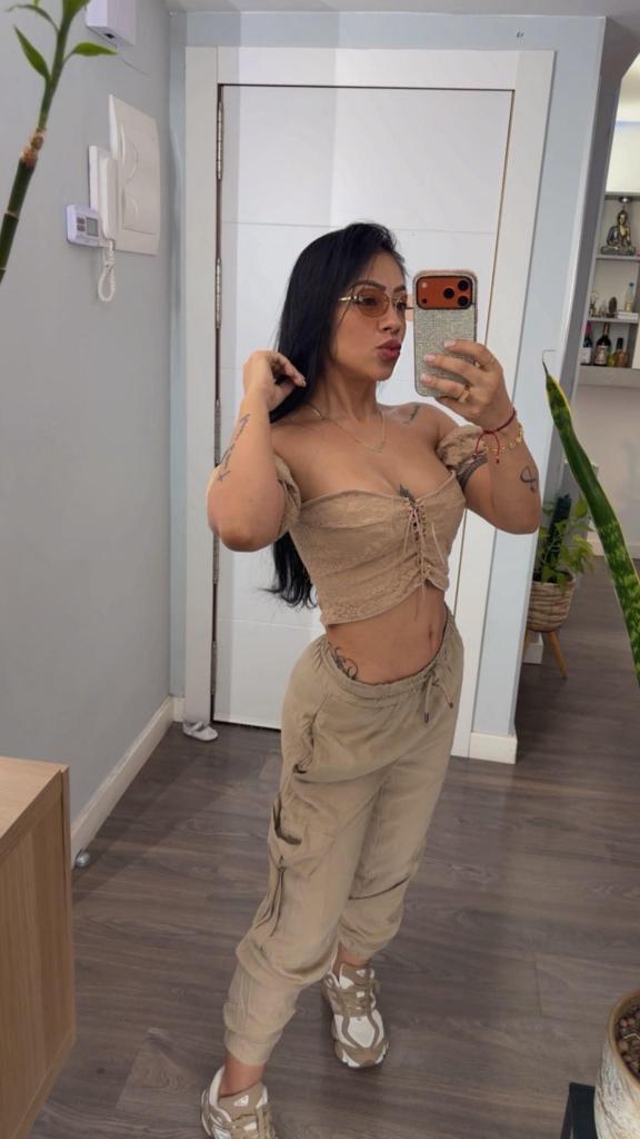 670344613: Chica busca chico en Valencia