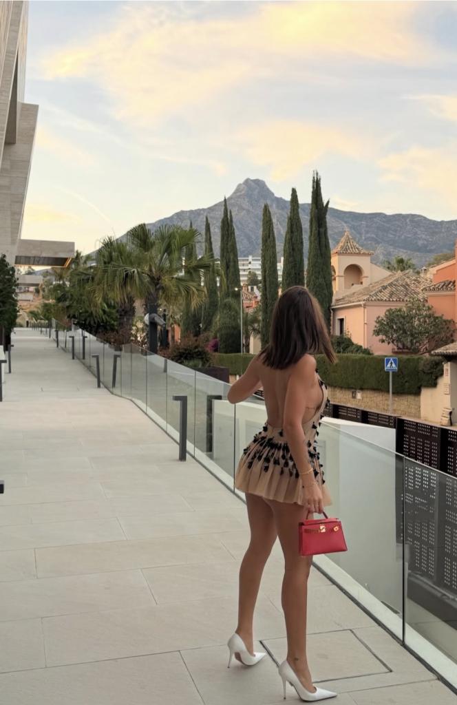 Chica busca chico en Mallorca: 