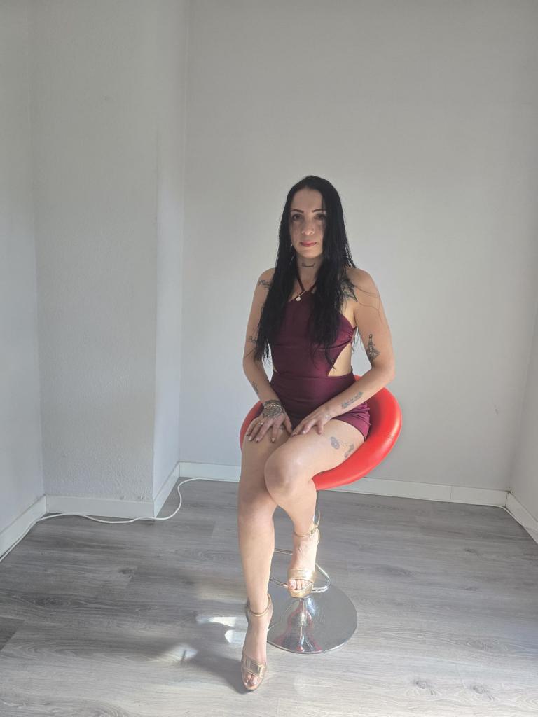 Chica busca chico en Madrid: 