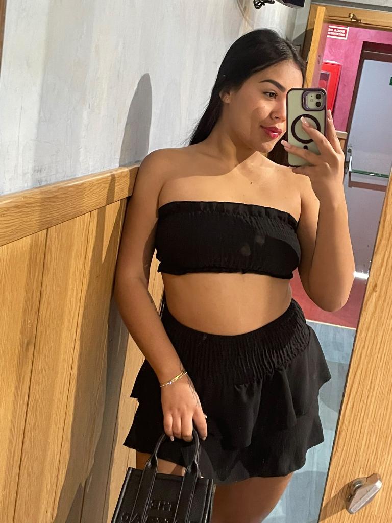 643857998: Chica busca chico en Valencia
