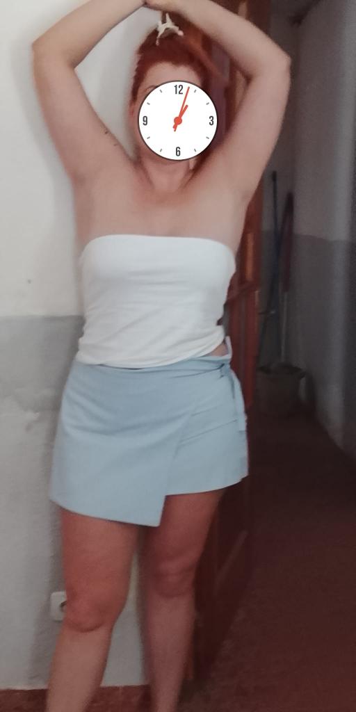 Chica busca chico en Almería: 