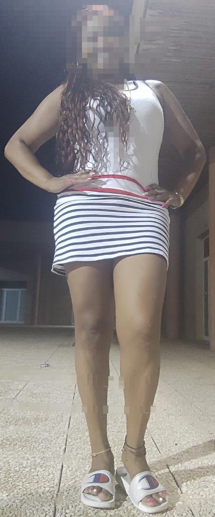 674981897: Chica busca chico en Almería