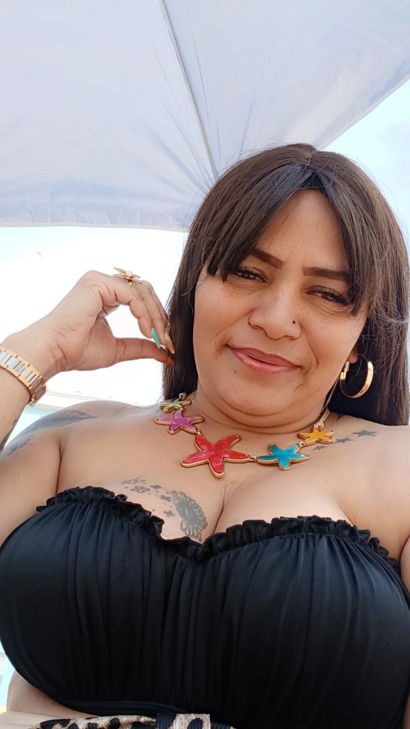 Chica busca chico en Sevilla: 