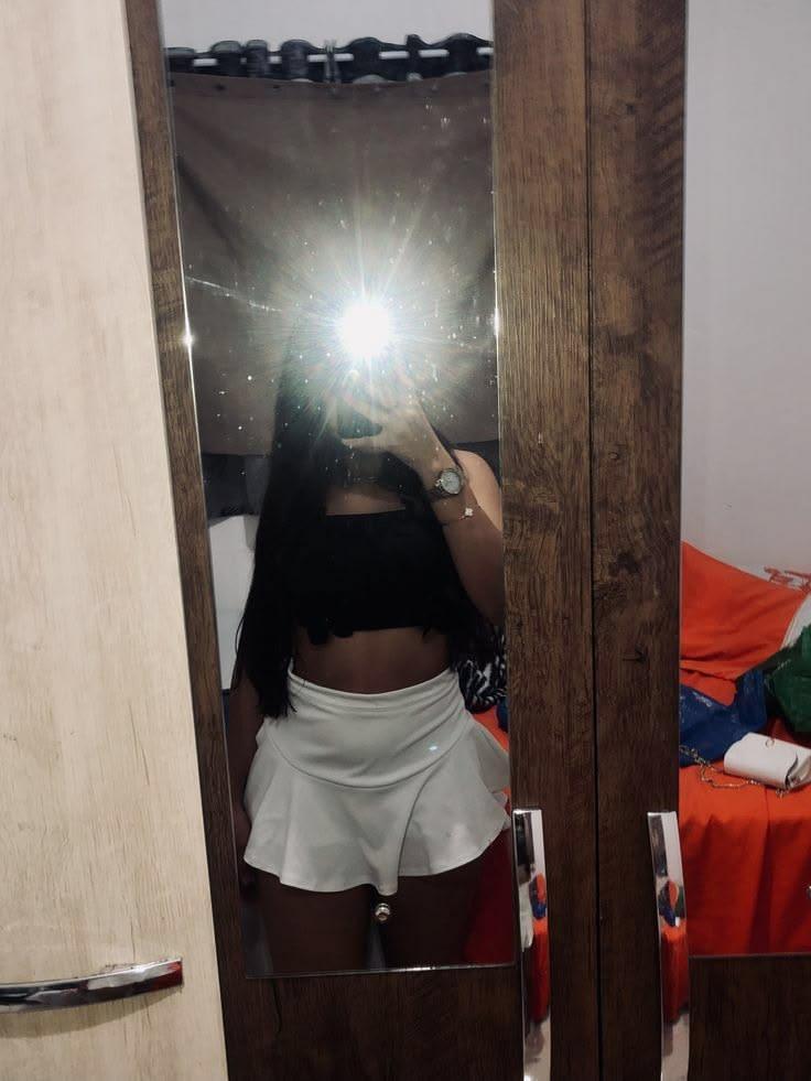 624286470: Chica busca chico en Murcia