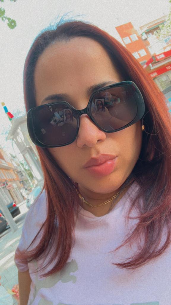 685965085: Chica busca chico en Madrid