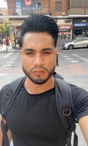 657675283: Chico busca chica en Madrid