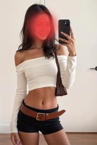 600041501: Chica busca chico en Gerona