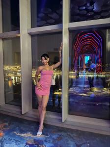 672811564: Chica busca chico en Barcelona