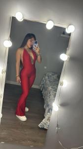 670344613: Chica busca chico en Valencia