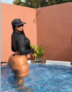 631281767: Chica busca chico en Tarragona