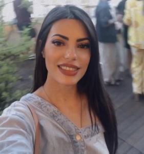 685206474: Chica busca chico en Cádiz