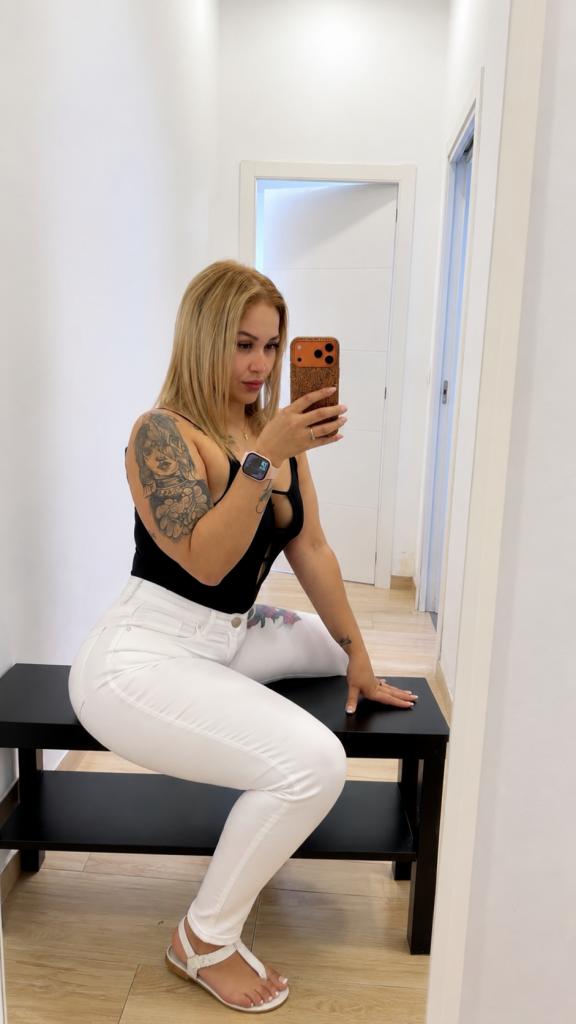 627978798: Chica busca chico en Barcelona