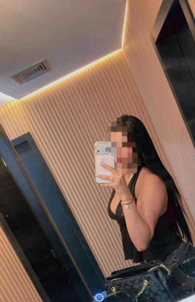 Chica busca chico en Sevilla: 