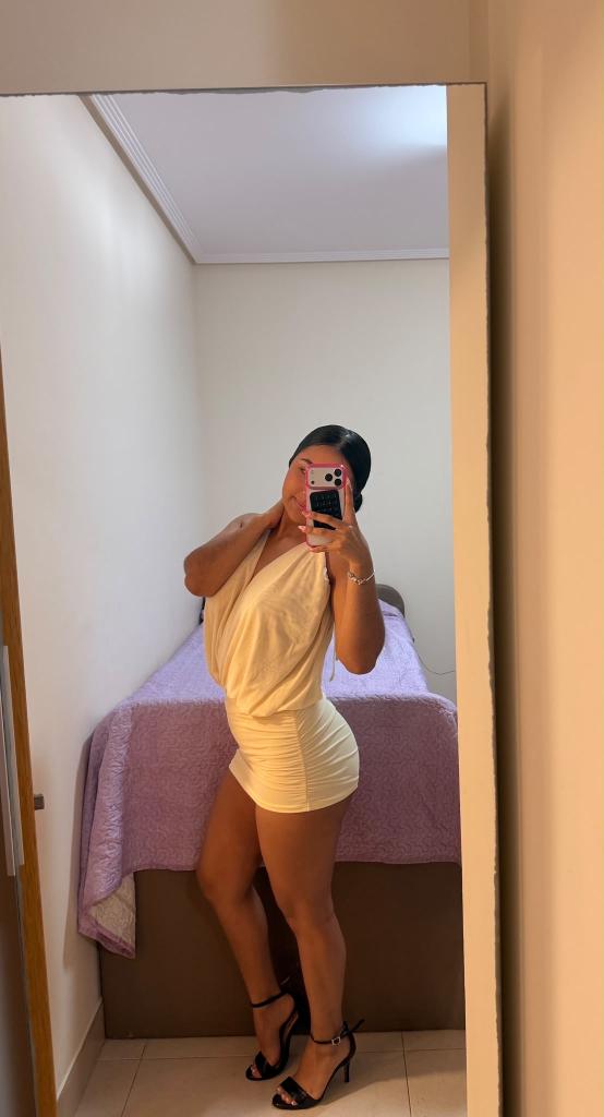 Chica busca chico en Valencia: Chica busca chico