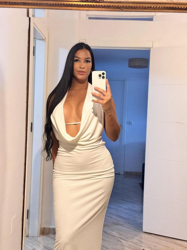 658211928: Chica busca chico en Murcia