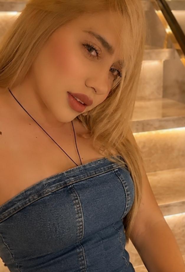 Chica busca chico en Málaga: Chica busca chico