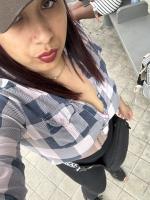 685965085: Chica busca chico en Madrid