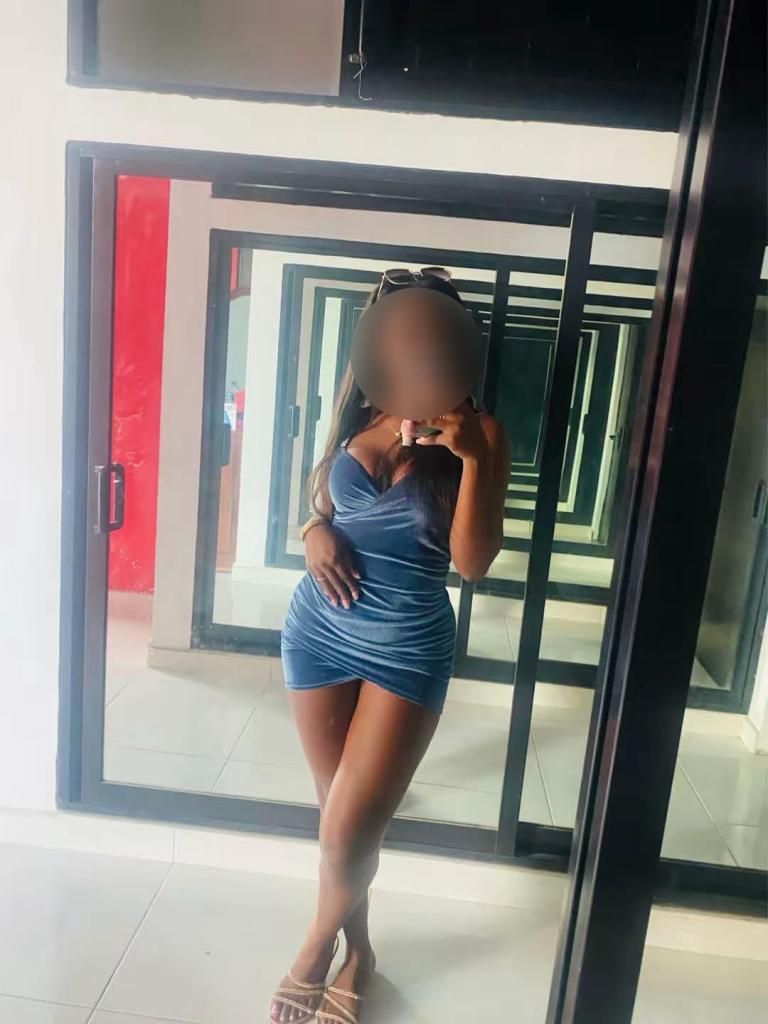 Chica busca chico en Barcelona: Chica busca chico