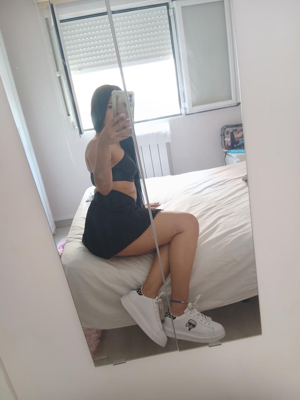 Chica busca chico en Valladolid: Chica busca chico