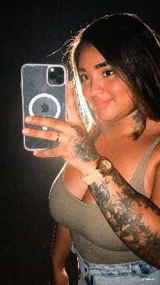 665443827: Chica busca chico en Madrid