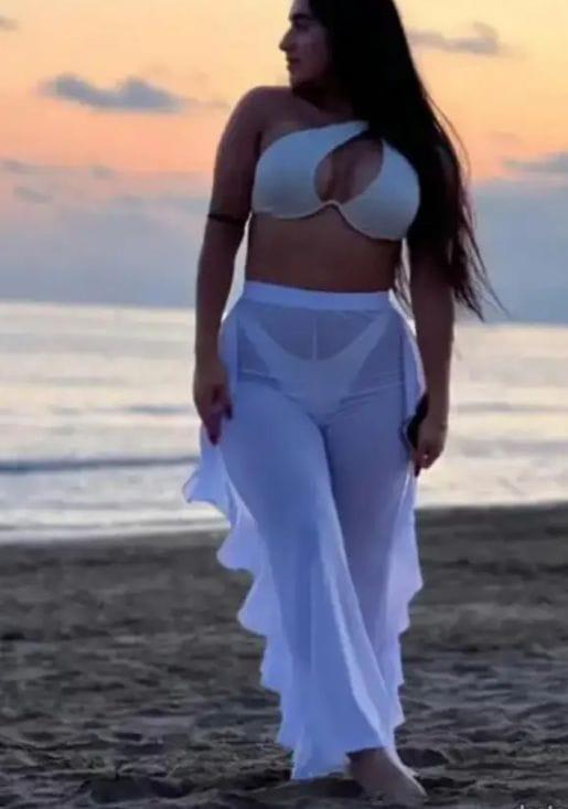 614870422: Chica busca chico en Valencia
