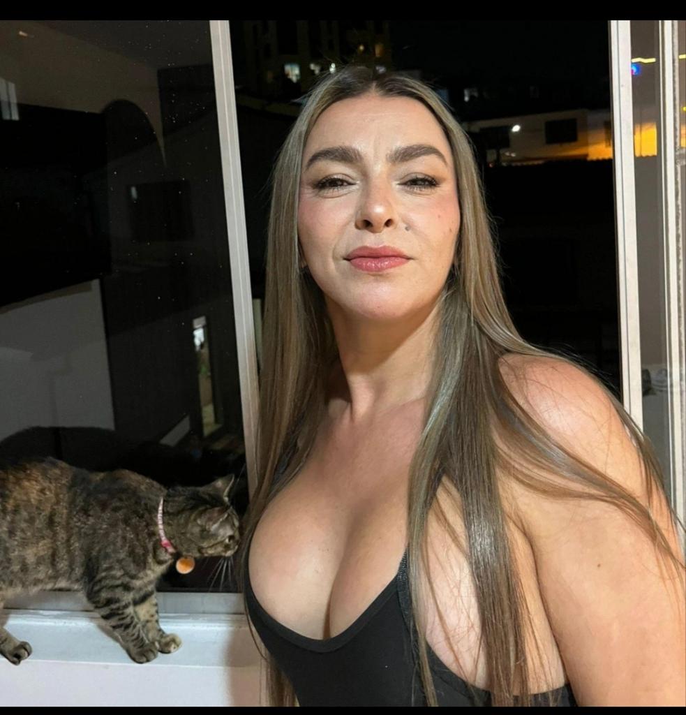 Chica busca chico en Alicante: 