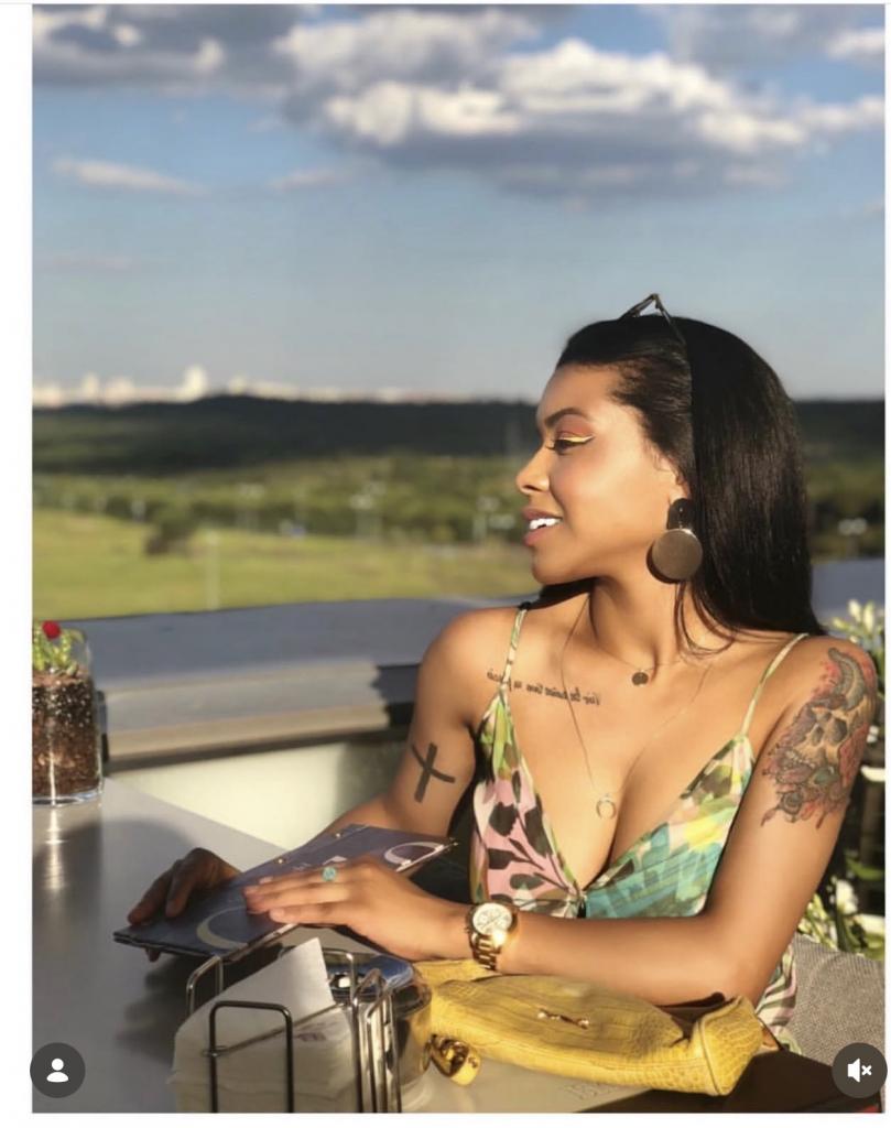 624908340: Chica busca chico en Granada