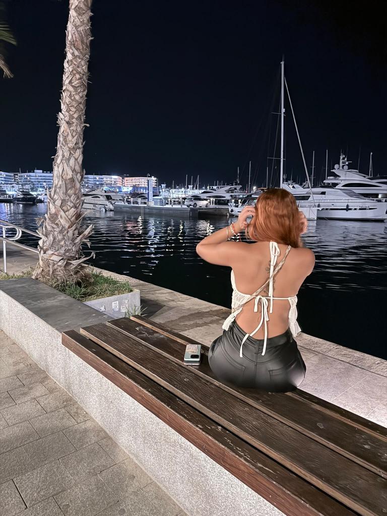 663186676: Chica busca chico en Alicante